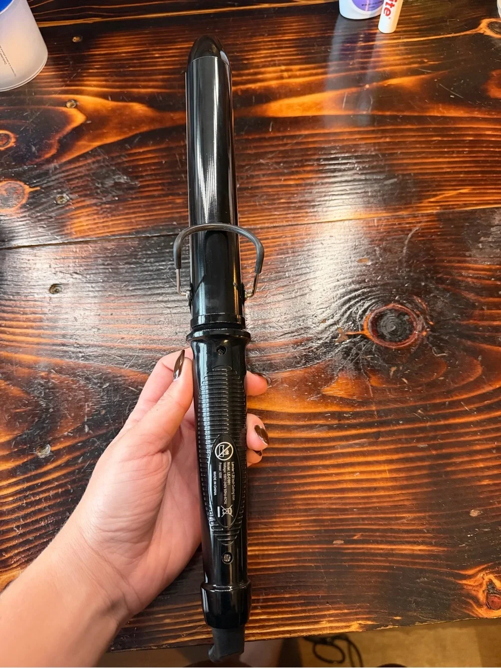 Black and Gold Curling Iron — Professional Styling Wand